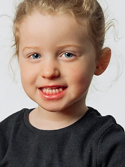 Roxie portrait madebyshape